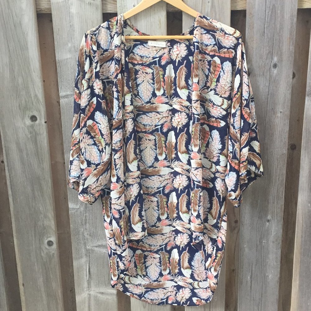 Rachael & Chloe blue kimono style open blouse - size M